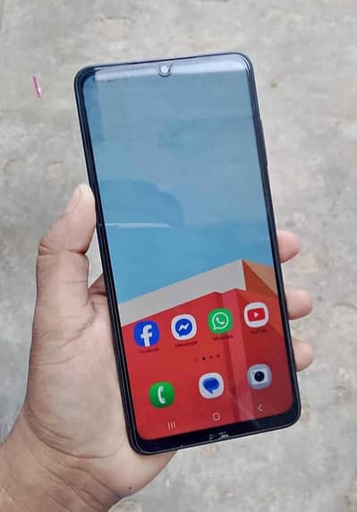 Samsung Mobile A06 4/128