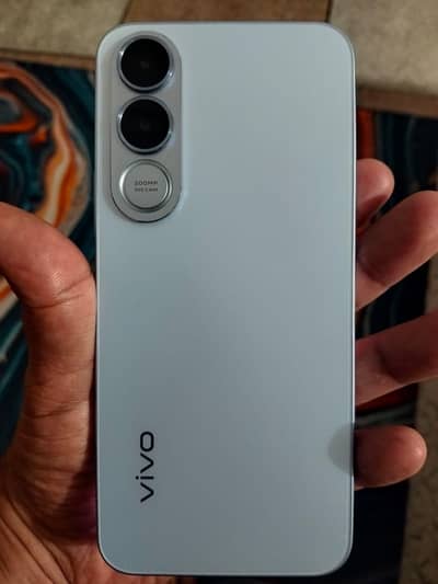 Vivo V70 FE 5G