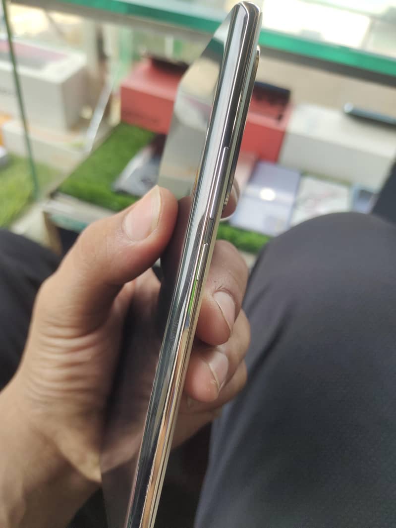 Infinix Zero 30 2