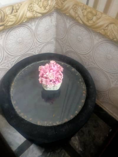 Table in wood,