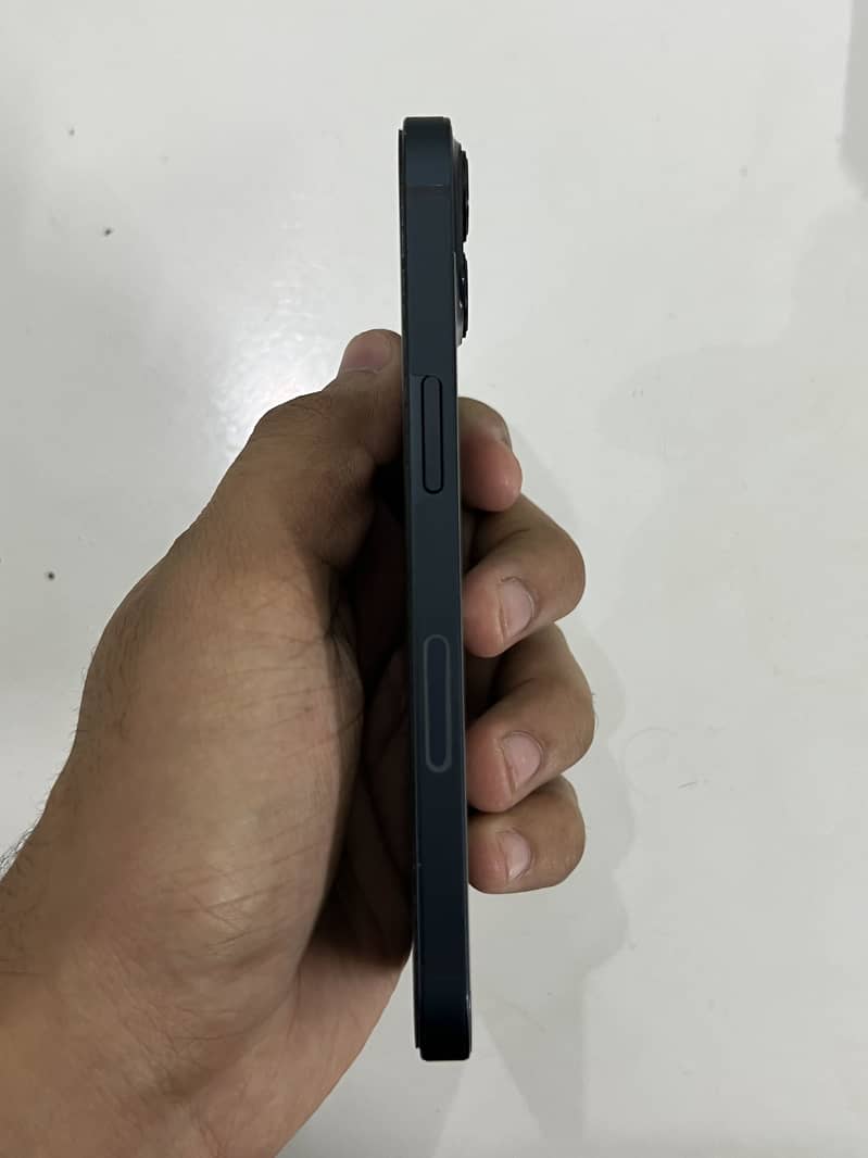 Iphone 13 2
