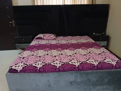 Complete Bed Room