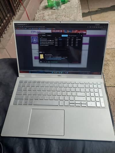 Dell Inspiron 15 5502 | Core i7 11th Gen | 16gb RAM / 512gb NVMe2