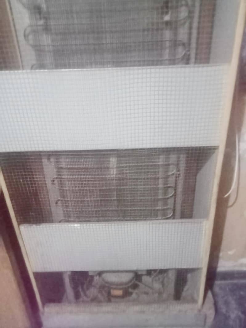 orient fridge 1