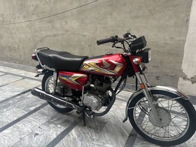 Honda CG 125 2025