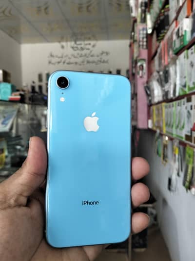 Apple iPhone XR