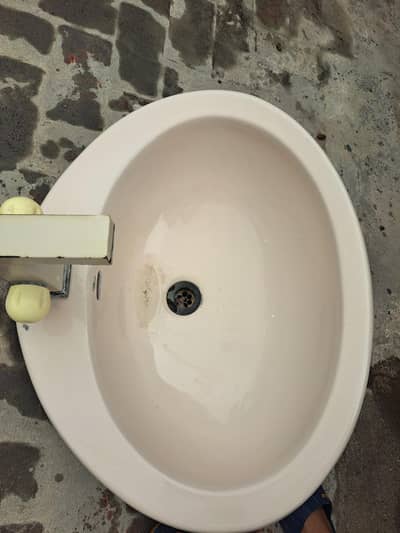 Basin for sale full working