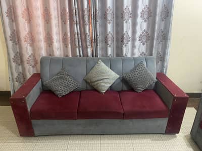 10 seats sofa set + table with glass