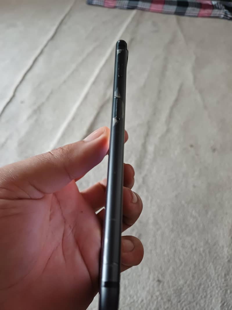 Apple iPhone 8 Plus 8