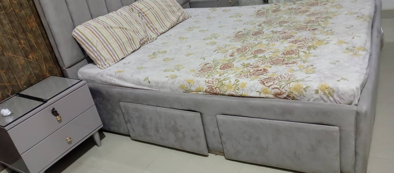 King Size Bed Set 2