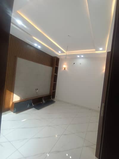 10 MARLA LOWER PORTION AVAILABLE FOR RENT IN GULSHAN E LAHORE NEAR WAPDA TOWN PHASE 1
