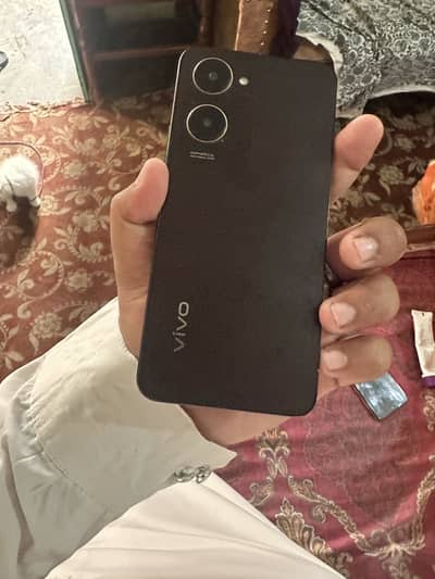 Vivo Y18 full box