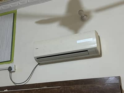 Haier split AC 1 ton