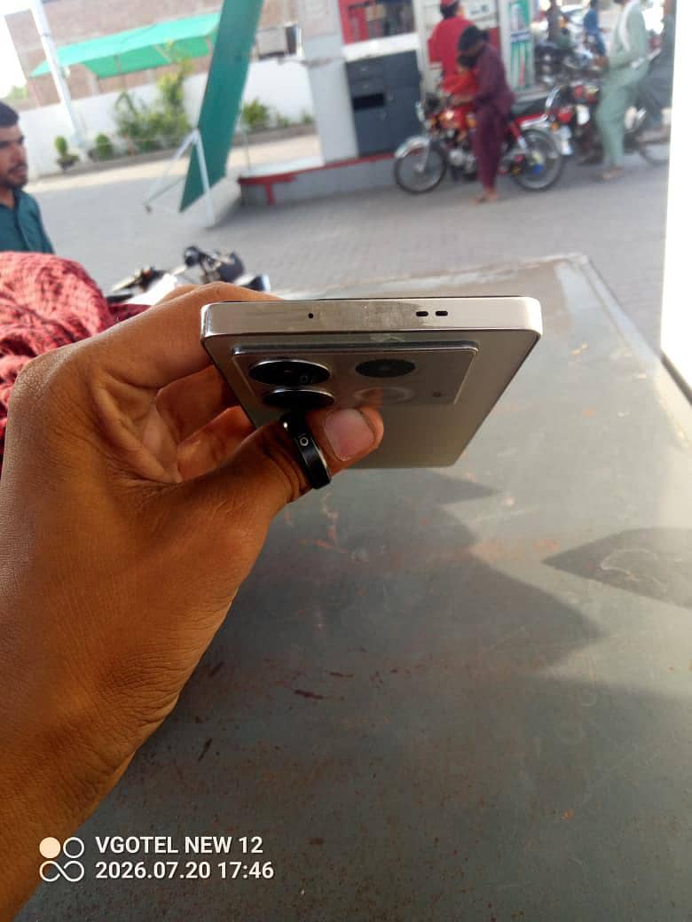 Infinix Note 40 6