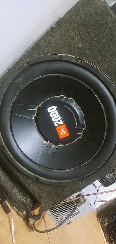 2000 watt original JBL subwoofe