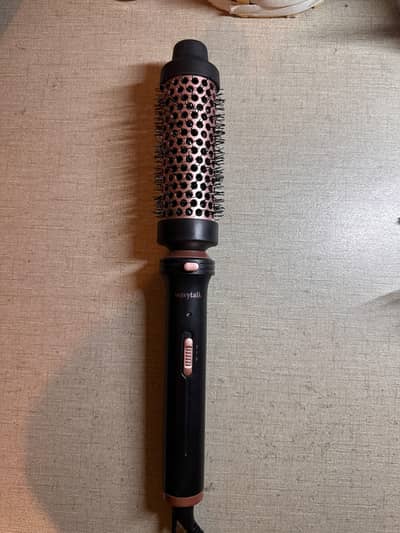 Wavytalk Heated Round Brush