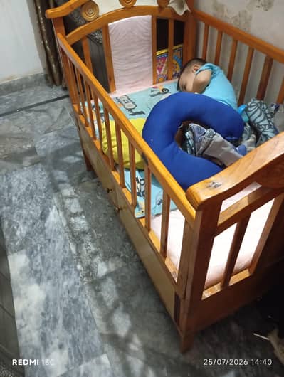 Baby cot bed For sale o33l-o48lo52