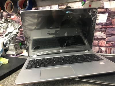 Hp Elitebook 450 G4, i5, 7th Gen, 200Gb ssd, 8Gb DDR4,