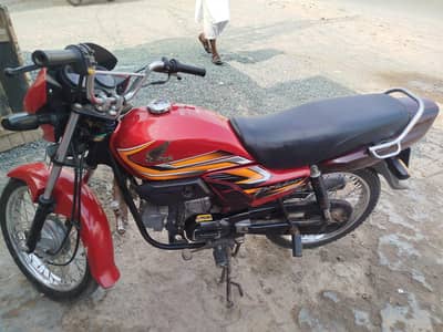 Honda 125 cc