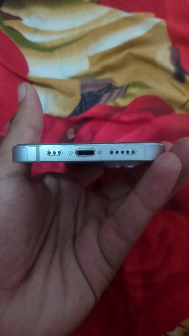 Apple iPhone 14 1