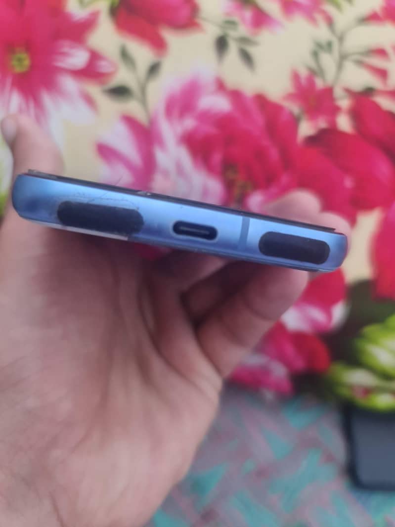 Google Pixel 8a 2