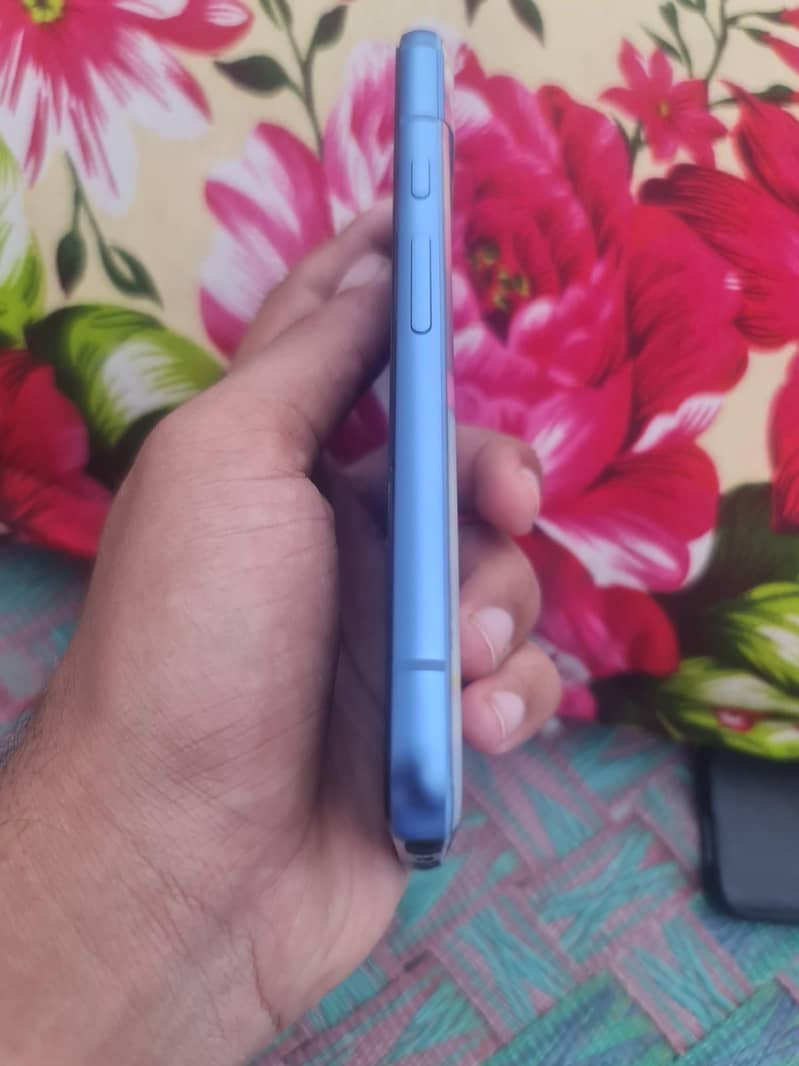 Google Pixel 8a 3