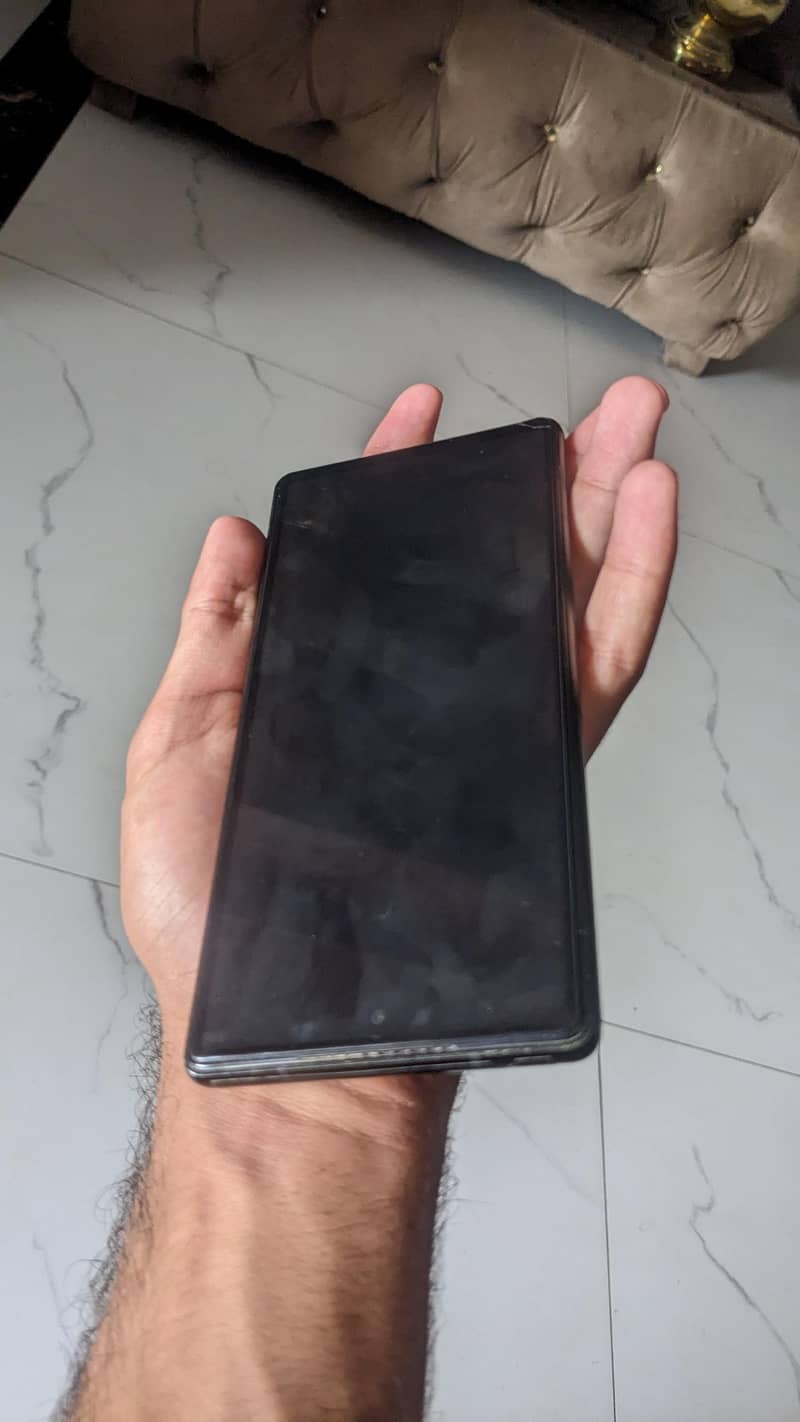 Google Pixel 6 4