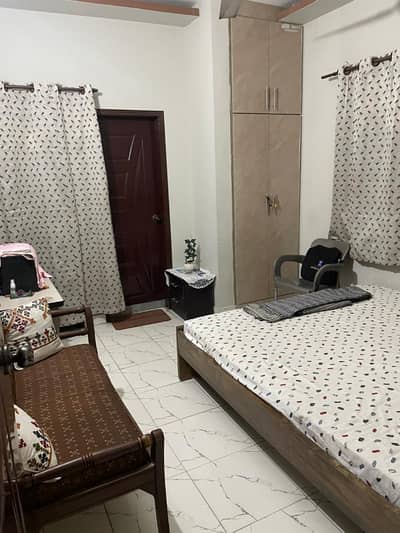 Sale flat 2nd floor Rabiya place 2bed. d. d Alladin park k samne west open