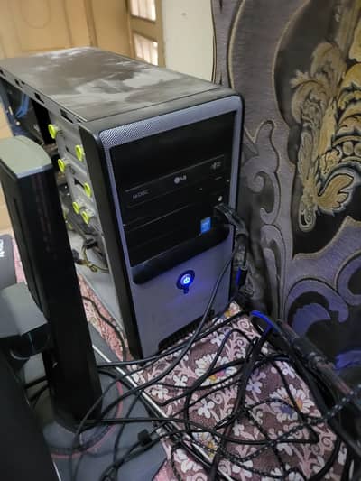 gaming pc - i5 4590 - gtx 1060 6gb - 16gb - 250gb ssd - 20inch monitor