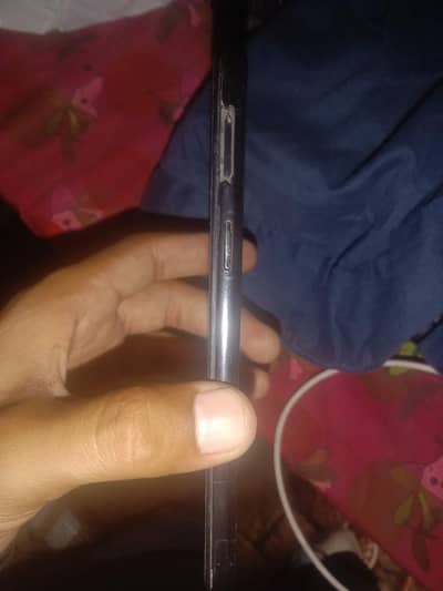 6gb ram 128 gb sto exchange bi posibal hay jiss ko chay wo rabta karay