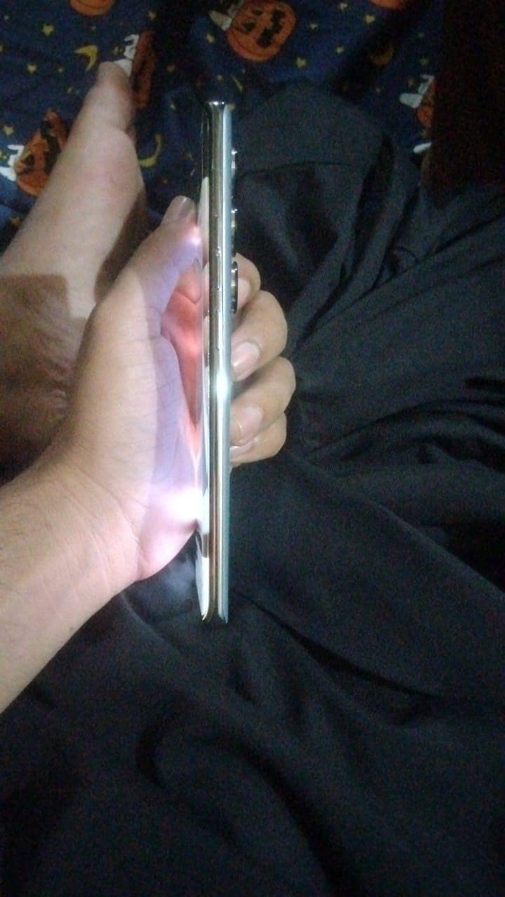 Tecno CAMON 40 Pro 2