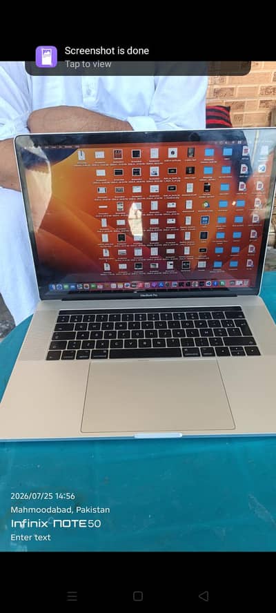 MacBook pro 2017. . 15 inch- 10 by 10