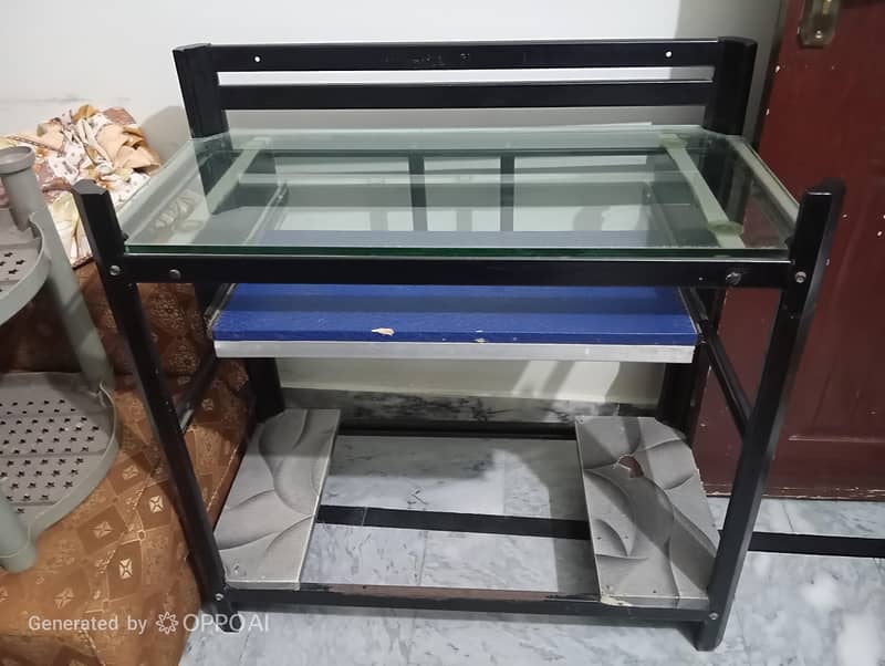 Computer Table 0