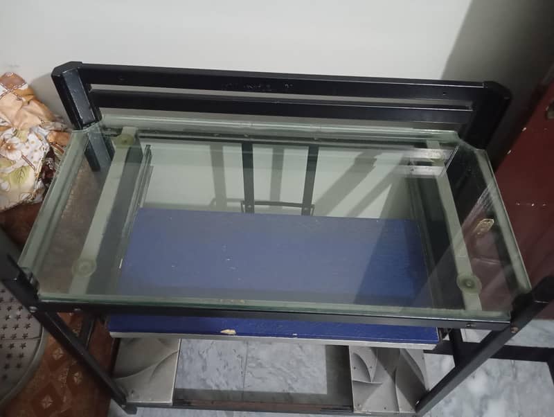 Computer Table 3
