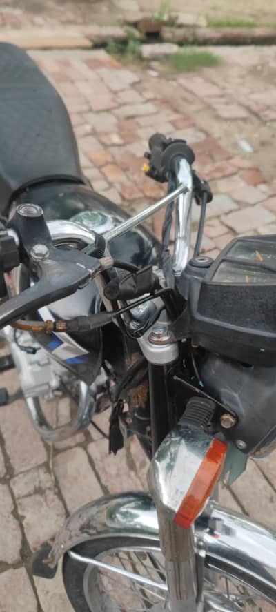 Honda CG 125 old modal no biometric only original copy