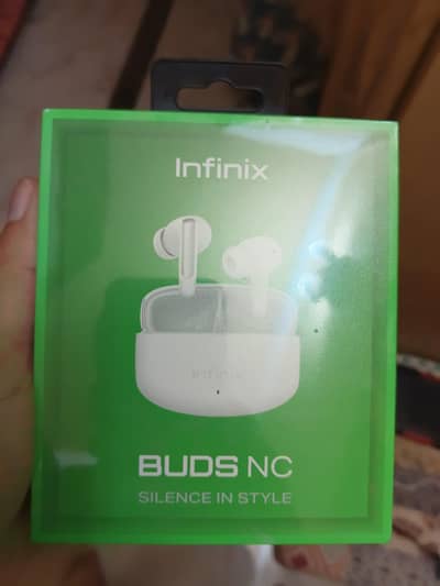 Infinix buds box pack