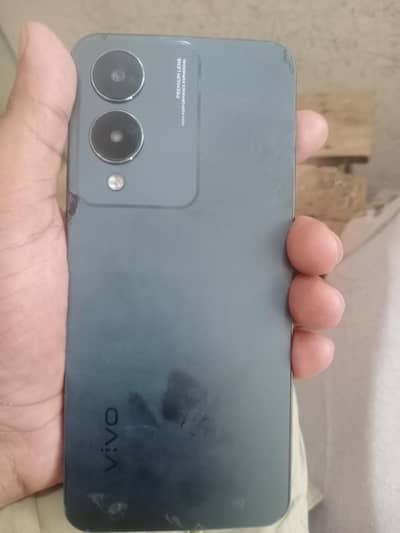 Vivo Y17s