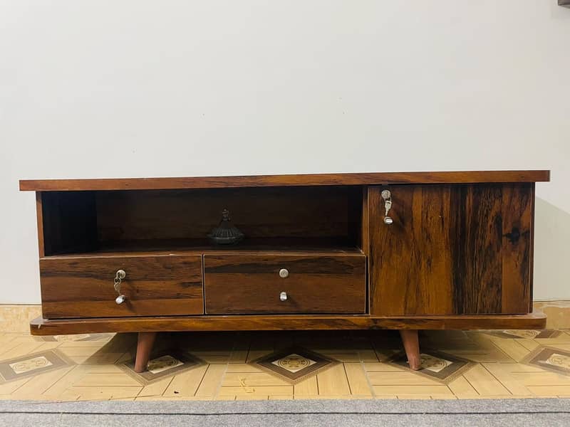 TV Console 1