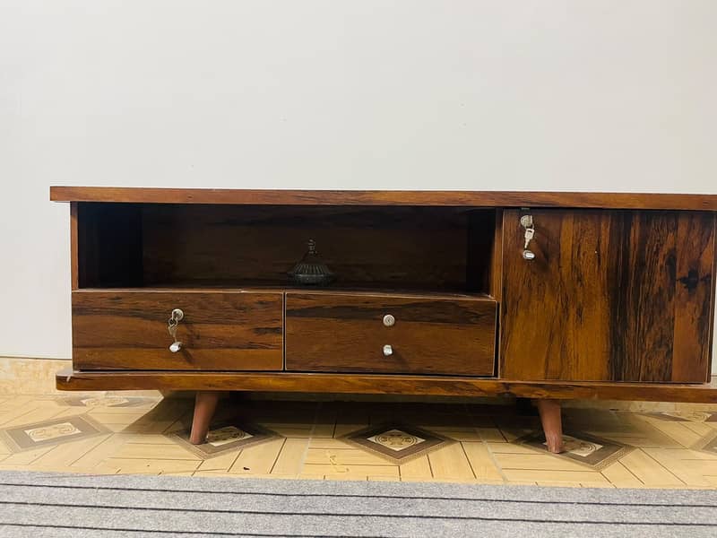 TV Console 8