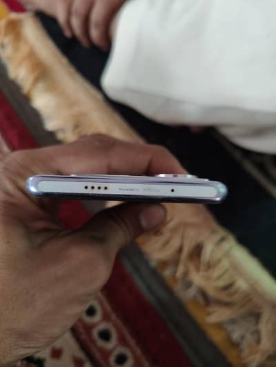 Infinix Zero 30 5g for sale sirf back break ha