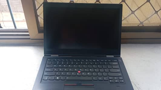 Lenovo X1 Carbon i5 7th gen