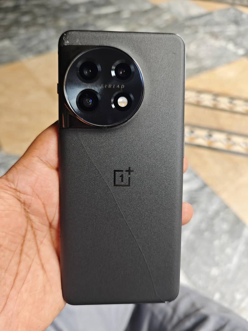 One Plus 11 0
