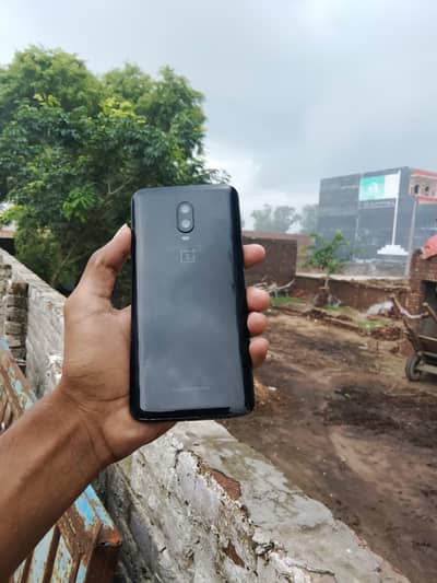One Plus 6T