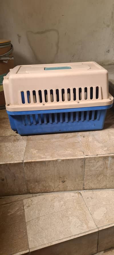 cat / dog cage used like new 10/9 strong plastic