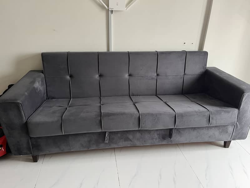 Sofa cumbed 2