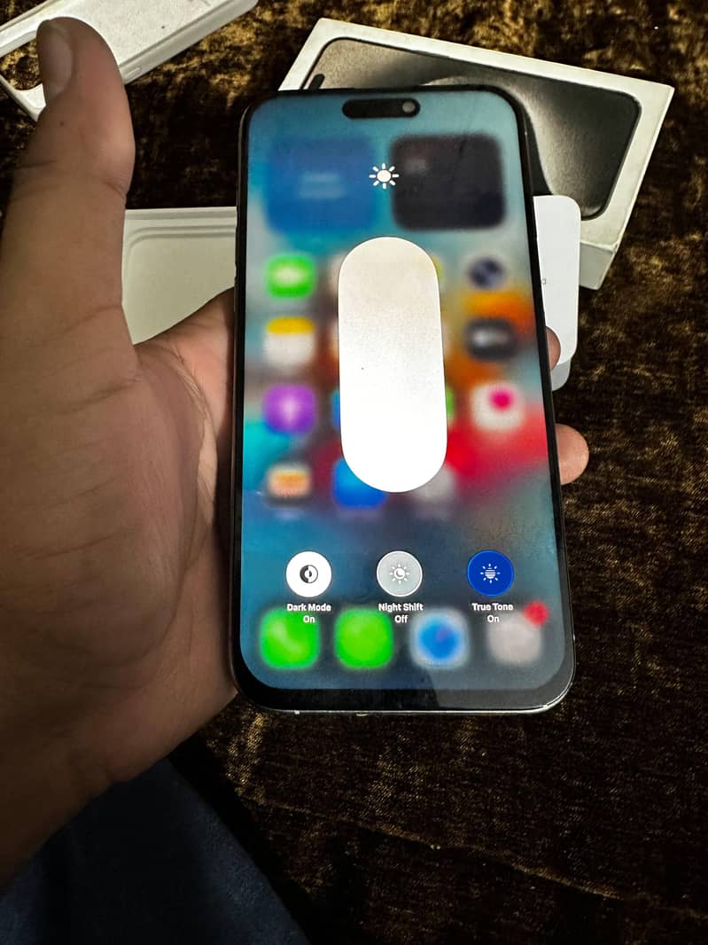 iphone 15pro max 2
