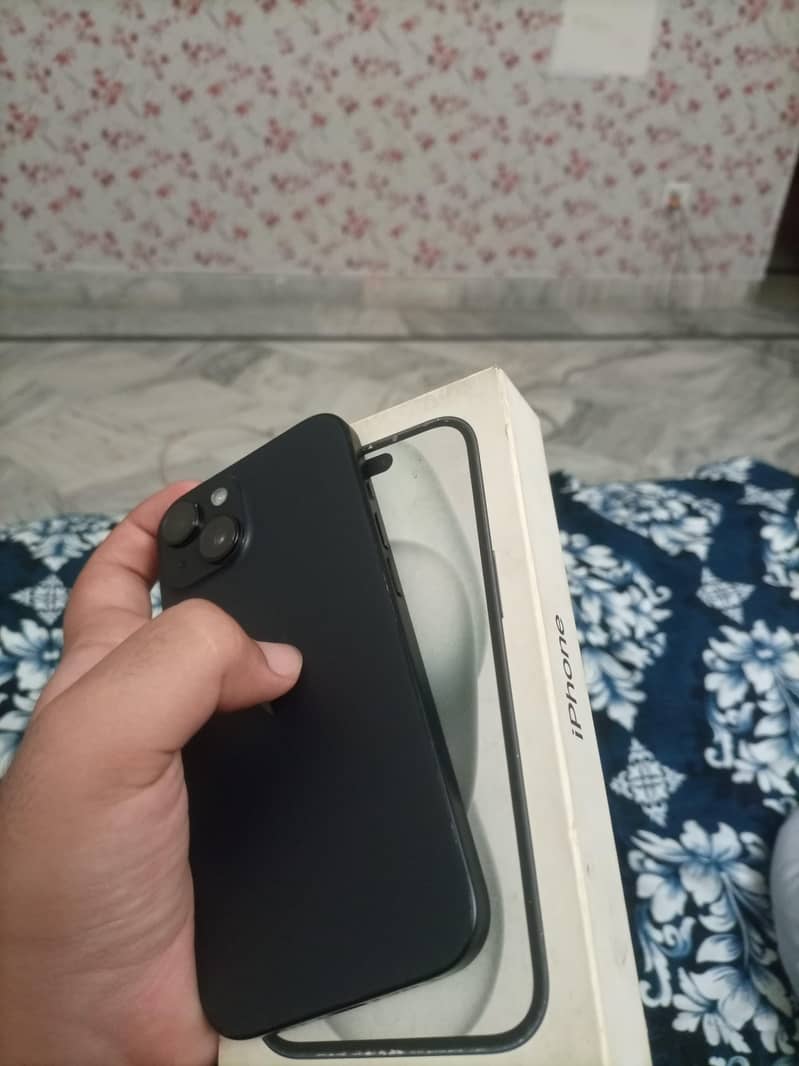 iPhone 15 1