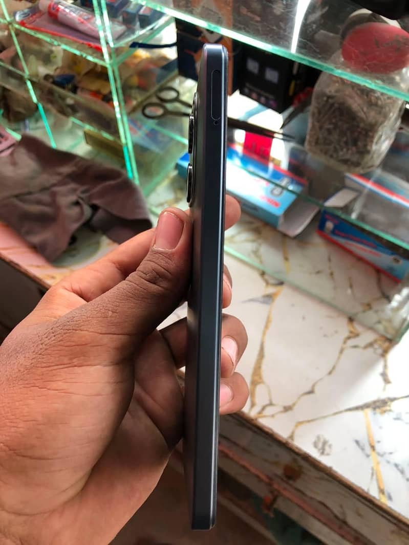 Realme Note 70 6