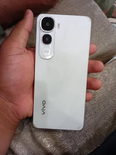 Vivo Y400