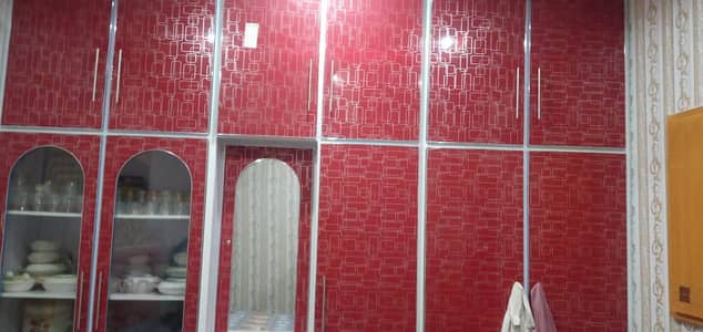 Wardrobe Red Colour 10x11.5 Fit